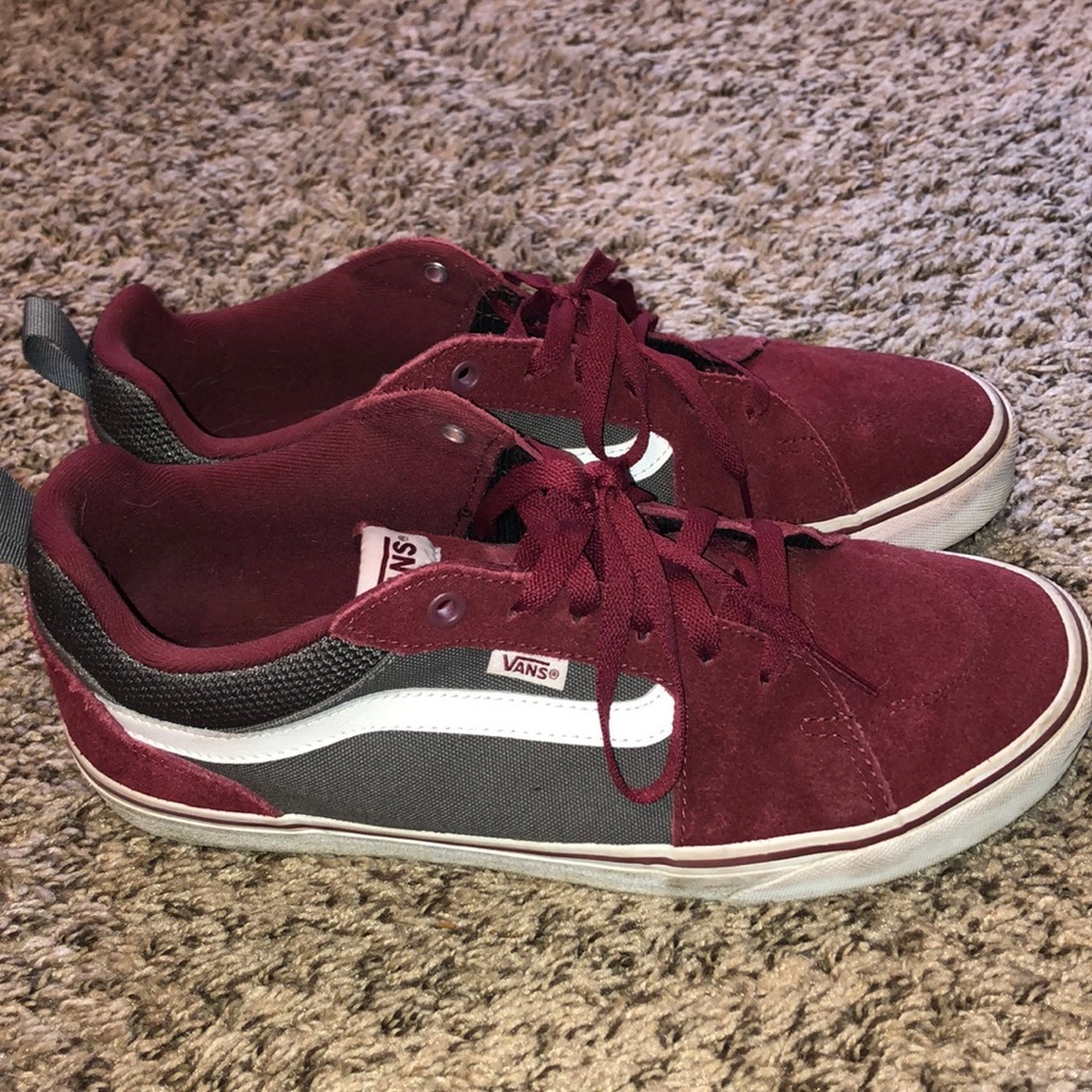 Vans - Picture 2 of 4